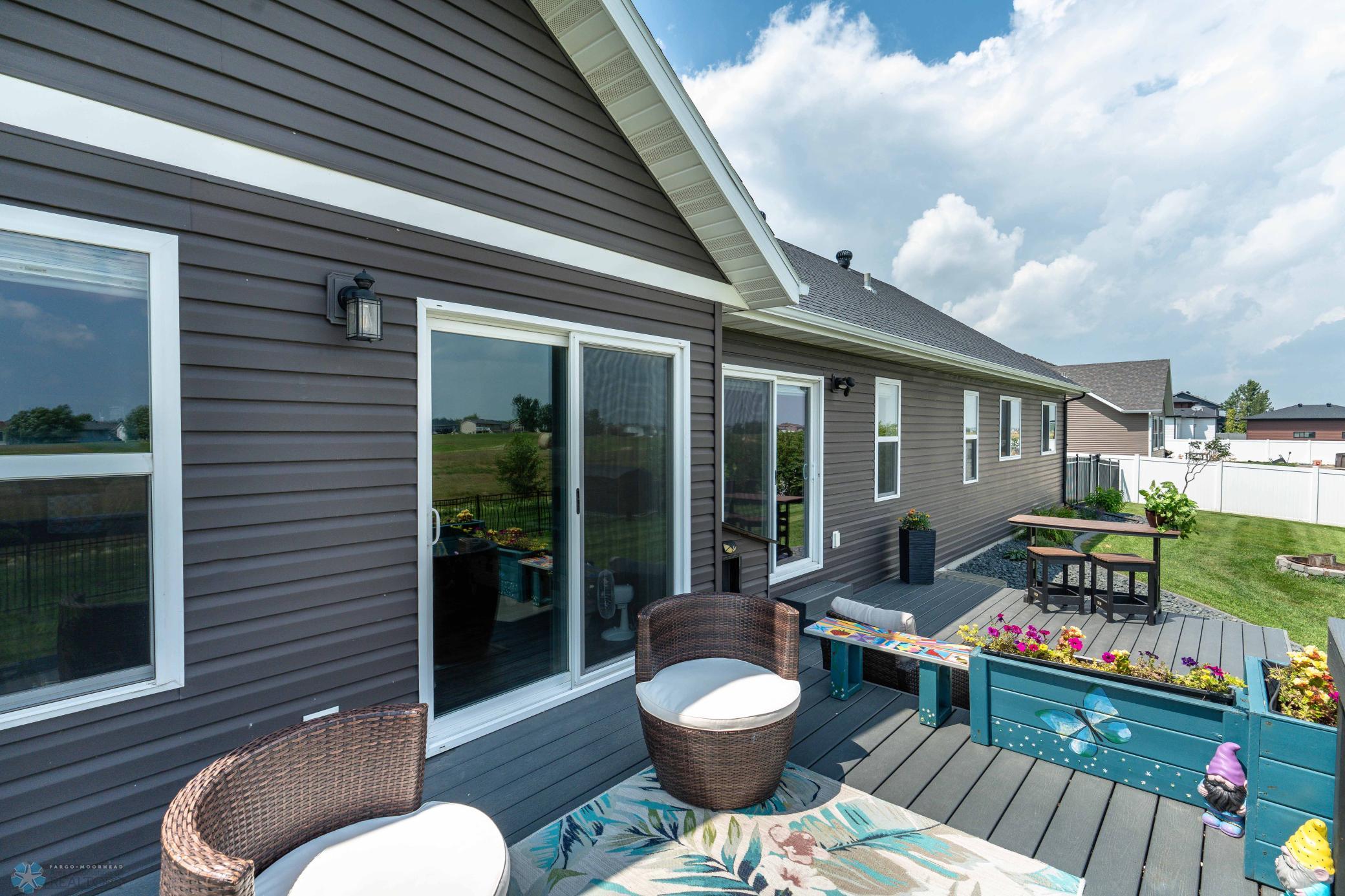 Room to Grill and Host