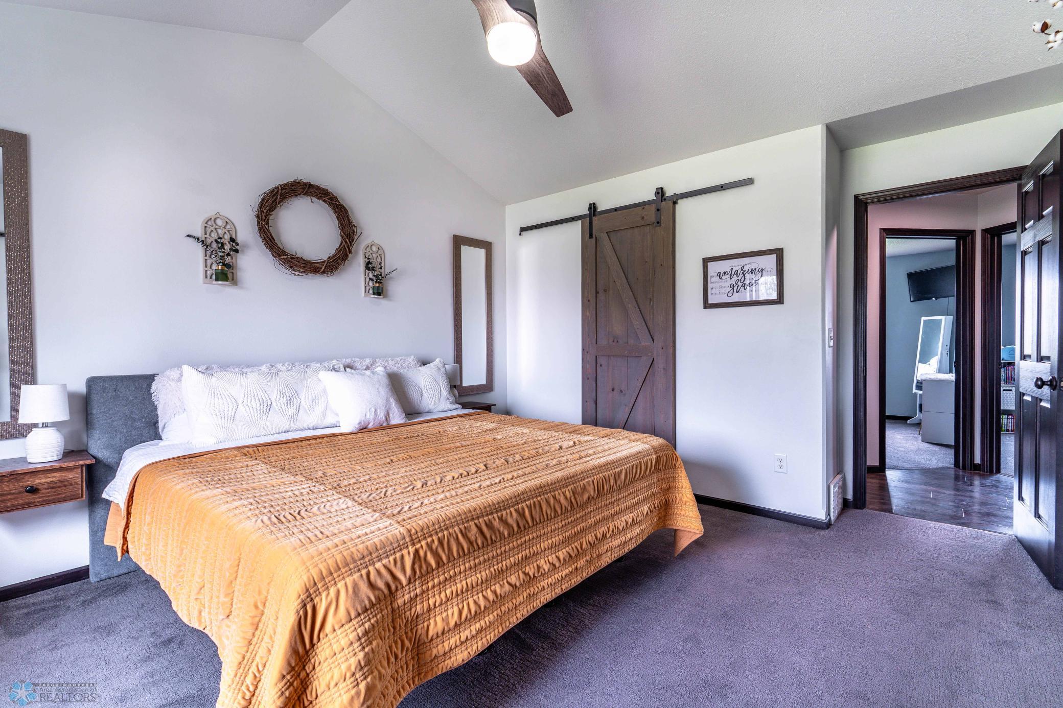 Primary Suite fits a California King