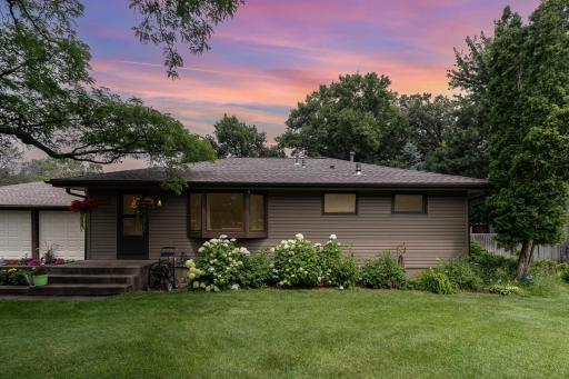 3700 Sunset Road N, Brooklyn Park, MN 55443