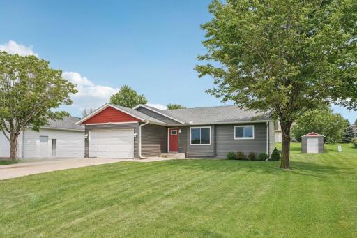23570 Main Street, Hampton, MN 55031