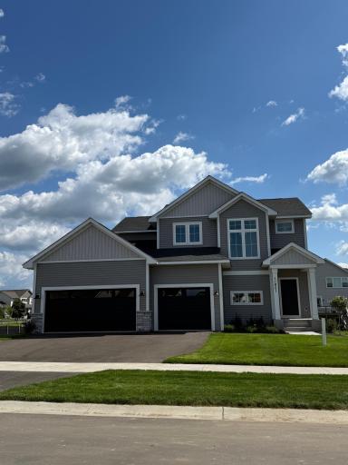 11851 35th Street N, Lake Elmo, MN 55042
