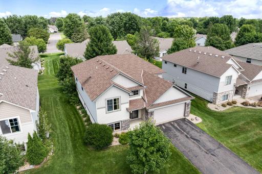 21402 Hytrail Circle, Lakeville, MN 55044