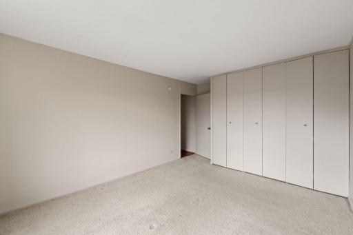 19 S 1st Street, B904, Minneapolis, MN 55401