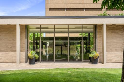 19 S 1st Street, B904, Minneapolis, MN 55401