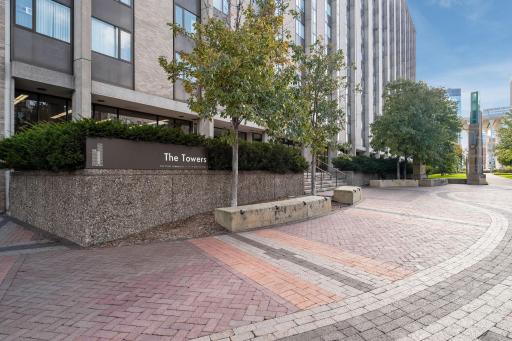 19 S 1st Street, B904, Minneapolis, MN 55401