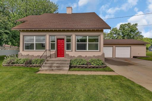 731 6th St, Albany - 3 bedroom, 2 bathrooms, 2 stall garage and separate detached workshop/shed!