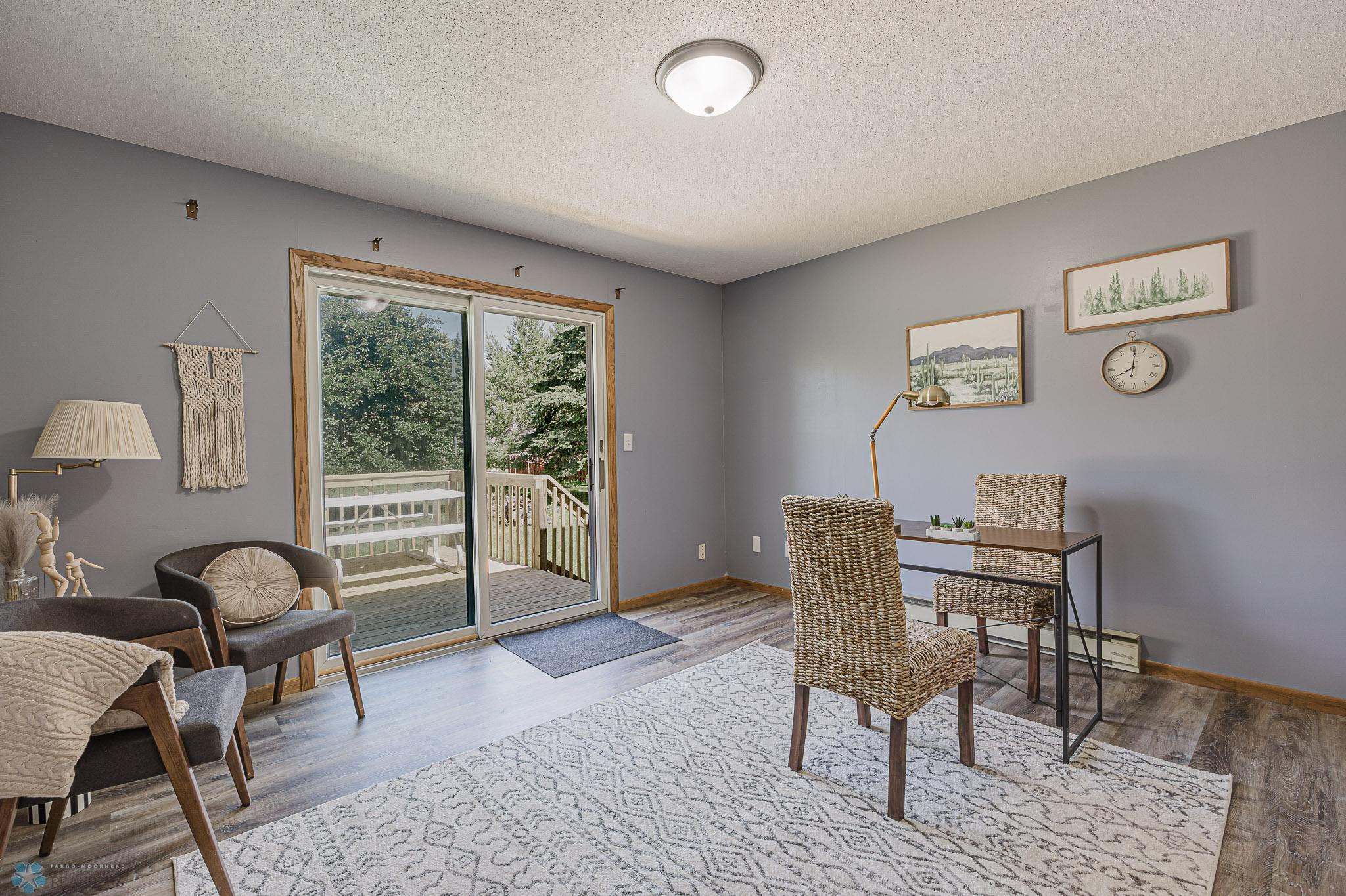 1612 52 1-2 ave n, moorhead-12.jpg