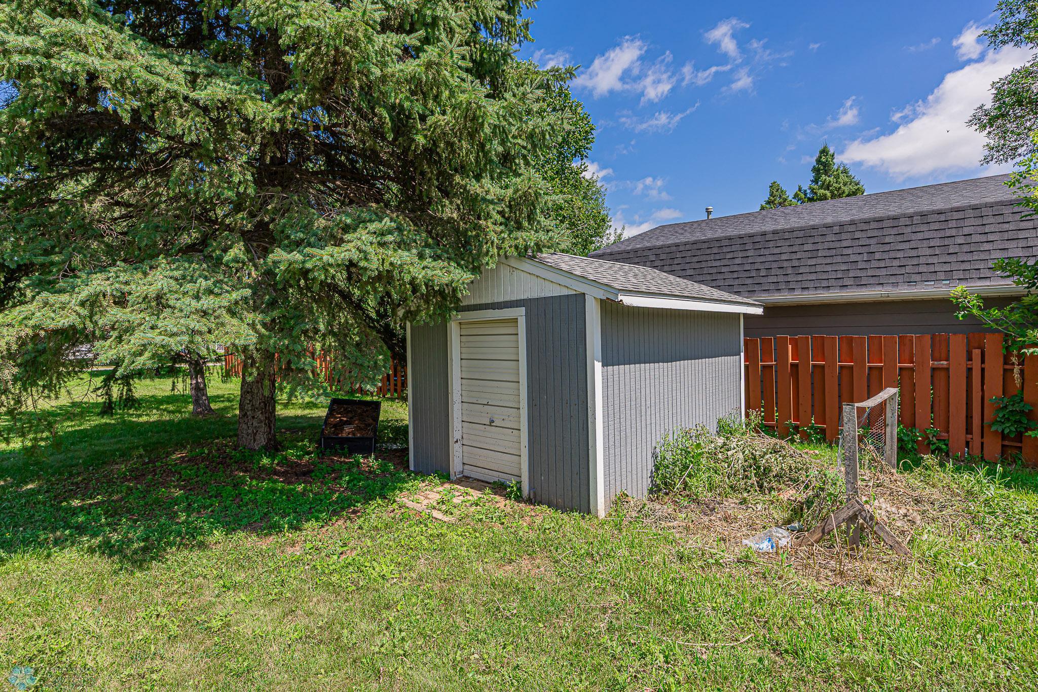 1612 52 1-2 Ave N-Moorhead, MN 56560-5.jpg
