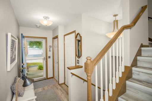 10672 Ironwood Court, Woodbury, MN 55129