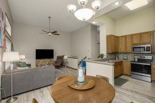 10672 Ironwood Court, Woodbury, MN 55129