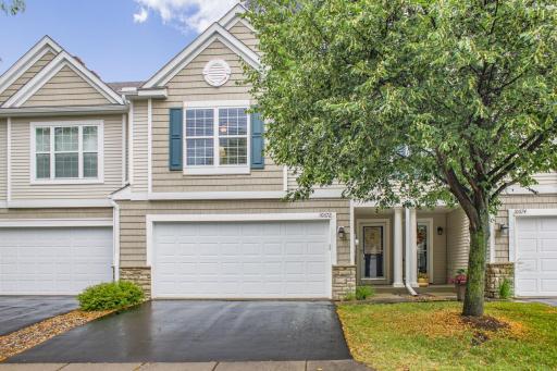 10672 Ironwood Court, Woodbury, MN 55129