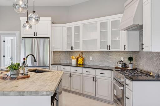 17032 Valley Drive NW, Andover, MN 55304