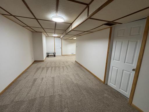 722 Kendall Avenue S, Thief River Falls, MN 56701