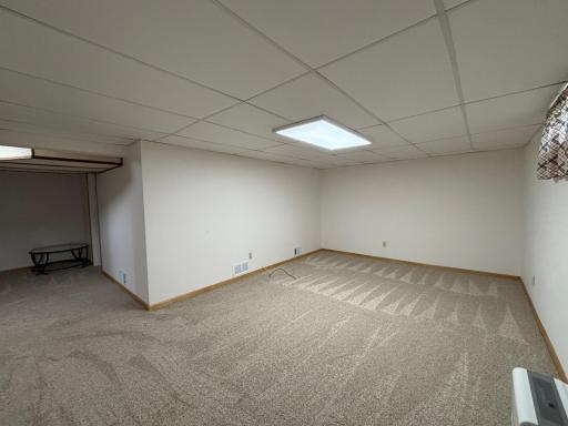 722 Kendall Avenue S, Thief River Falls, MN 56701