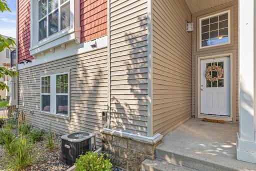 8320 Emery Parkway N, Champlin, MN 55316
