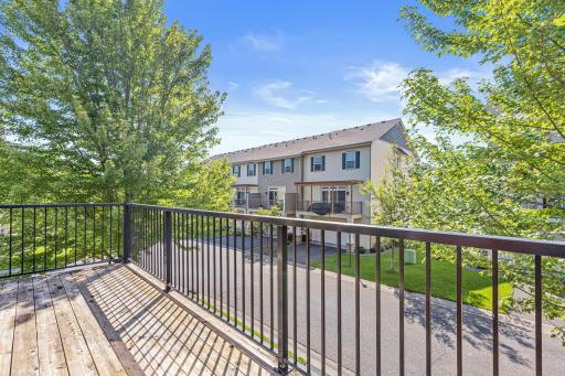 8320 Emery Parkway N, Champlin, MN 55316