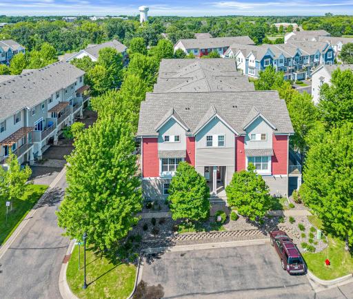 8320 Emery Parkway N, Champlin, MN 55316