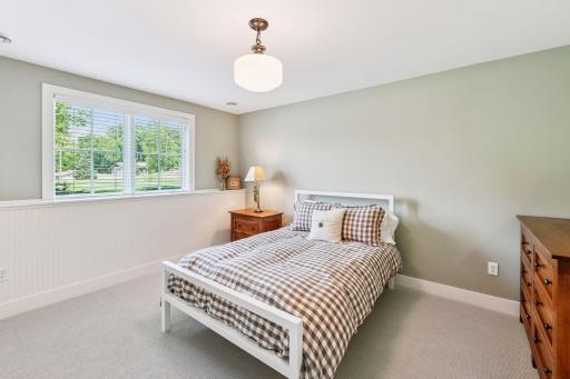 19459 Iteri Avenue, Lakeville, MN 55044