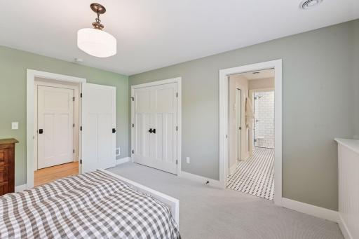 19459 Iteri Avenue, Lakeville, MN 55044