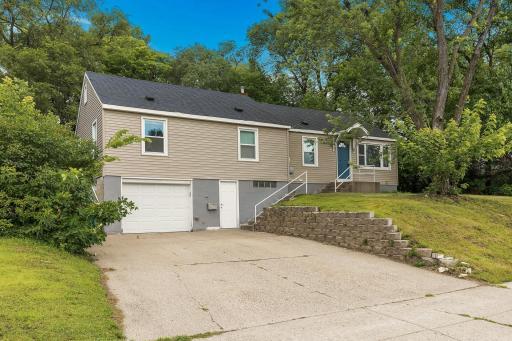 2710 W 110th Street, Minneapolis, MN 55431