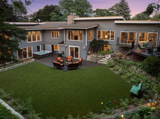 341 Westwood Drive N, Minneapolis, MN 55422