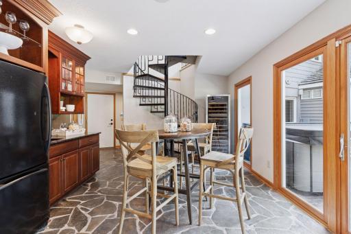 341 Westwood Drive N, Minneapolis, MN 55422