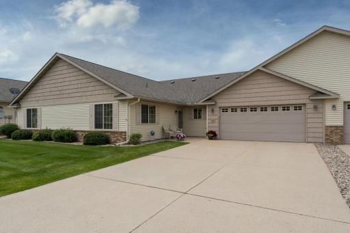 108 Palmer Path, Mankato, MN 56001
