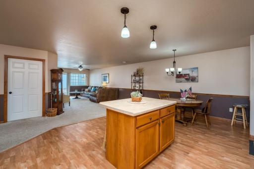 108 Palmer Path, Mankato, MN 56001