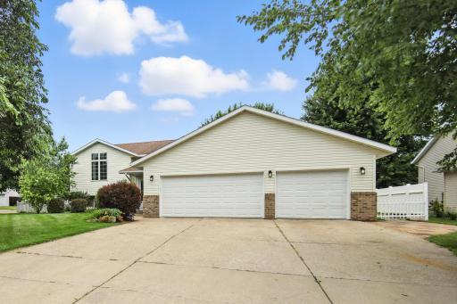 785 Lee Street NE, Owatonna, MN 55060