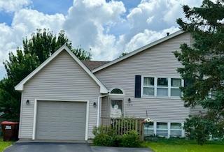2851 Hillvale Court, Saint Paul, MN 55128