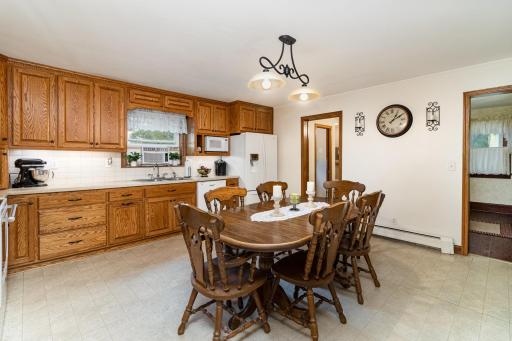27150 Aberdeen Avenue, New Prague, MN 56071