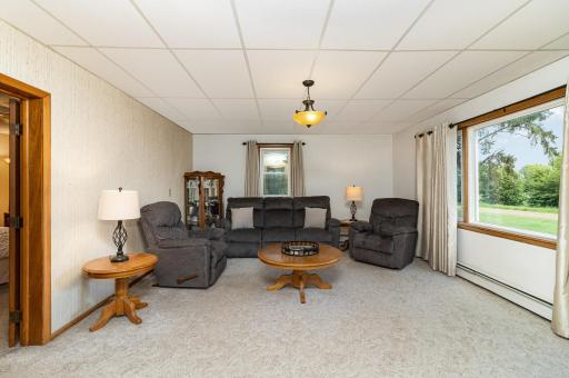 27150 Aberdeen Avenue, New Prague, MN 56071