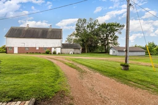 27150 Aberdeen Avenue, New Prague, MN 56071