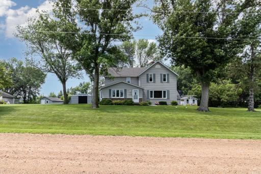 27150 Aberdeen Avenue, New Prague, MN 56071