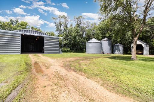 27150 Aberdeen Avenue, New Prague, MN 56071