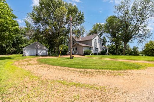 27150 Aberdeen Avenue, New Prague, MN 56071