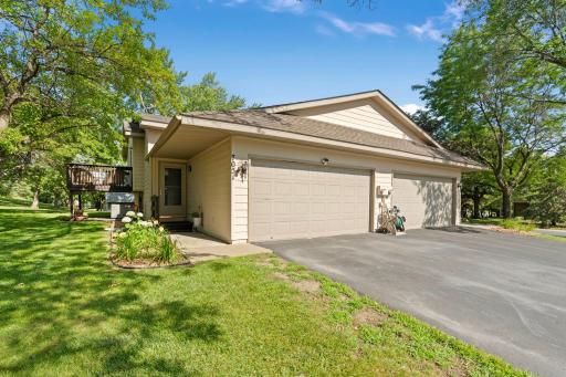 Photo for 7051 Chaparral Lane, Chanhassen, MN 55317 - listing #6759242 7051 Chaparral Lane, Chanhassen, MN 55317