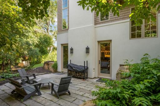 70 Brunswick Avenue N, Minneapolis, MN 55422