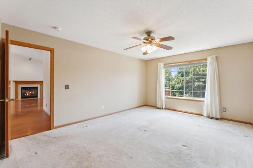21333 Independence Avenue, Lakeville, MN 55044