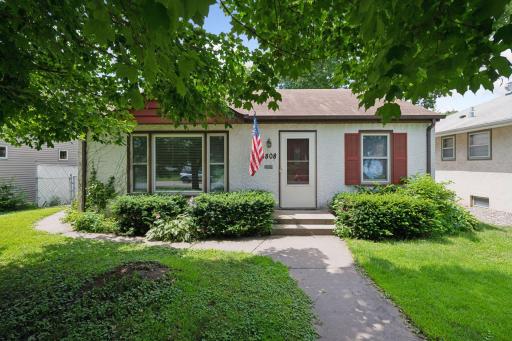 6808 Queen Avenue South - Charming One-Story in West Richfield. This well-kept 3-bedroom, 1-bath home is ready to welcome you home!