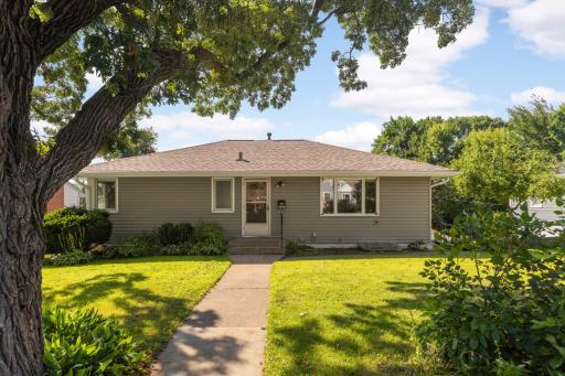 6509 Cedar Lake Road S, Minneapolis, MN 55426