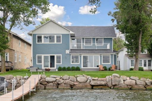 5459 Bartlett Boulevard, Mound, MN 55364