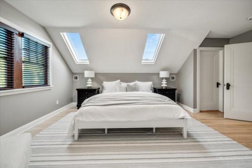 5105 Drew Avenue S, Minneapolis, MN 55410