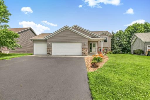 410 Dukes Court, Sartell, MN 56377