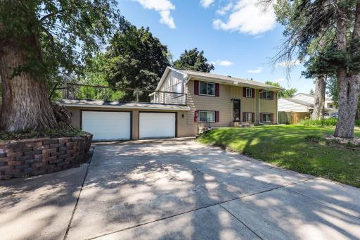 7849 Sierra Parkway, Minneapolis, MN 55444