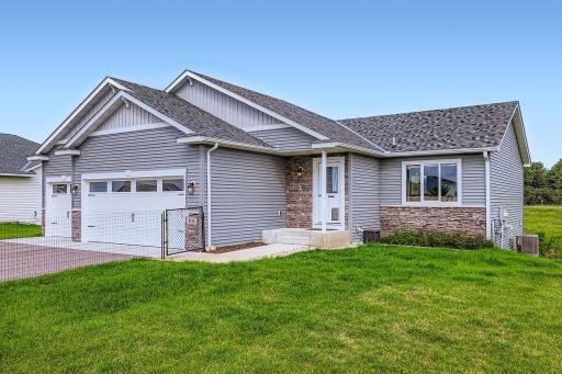 4136 Eaton Circle NE, Monticello, MN 55362