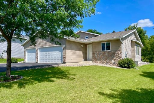 650 Texas Avenue NW, Hutchinson, MN 55350