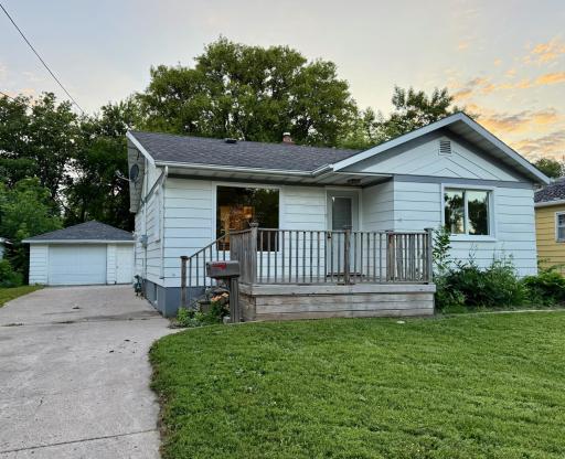 309 15th Street N, Moorhead, MN 56560