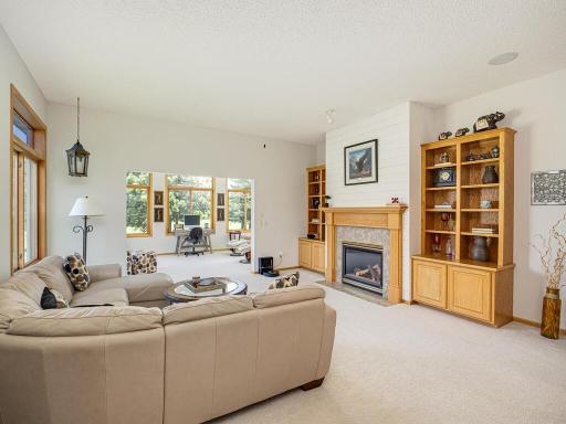 2822 Wilds Ln NW Prior Lake MN 55372 USA-022-015-Living Room-MLS_Size.jpg