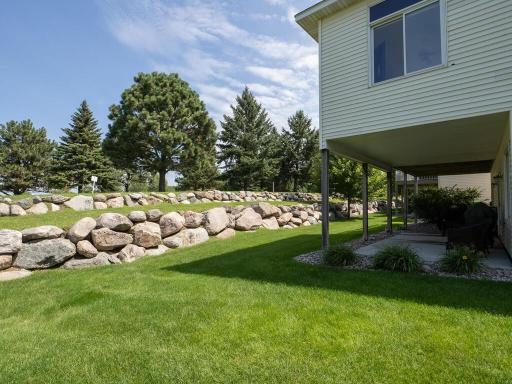 2822 Wilds Ln NW Prior Lake MN 55372 USA-004-027-Back Yard-MLS_Size.jpg